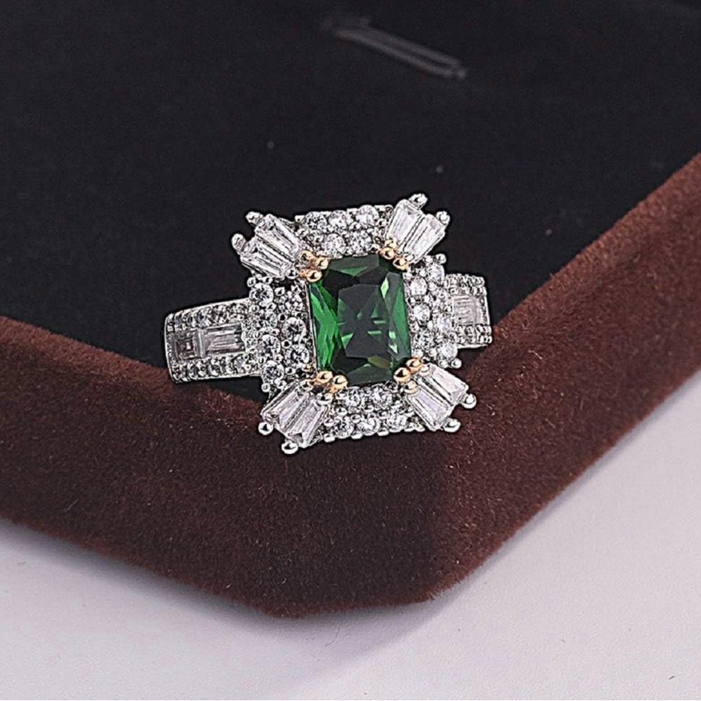 925 Sterling Silver Emerald Ring Shiny Complete CZ Diamond Ring Cubic ri…